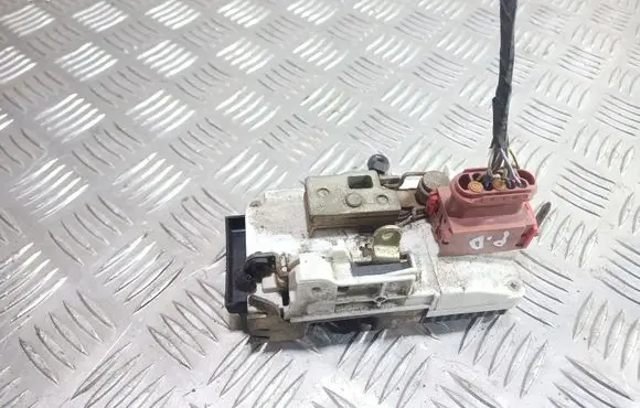 Peugeot 807 Front door lock