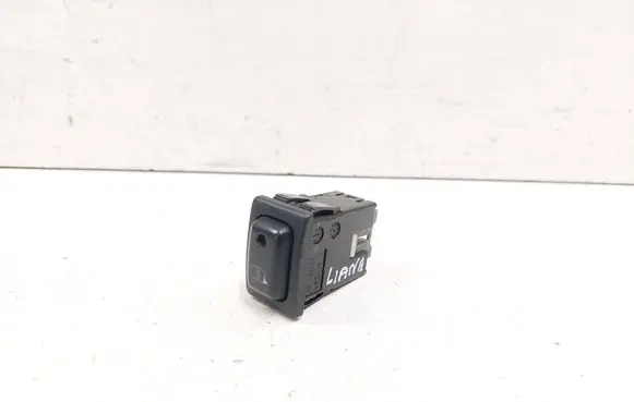 Suzuki Liana Mirror heating switch SP151