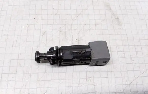 Clutch pedal sensor