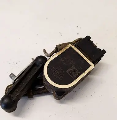 BMW X1 E84 Front height sensor lever 686084301 25916010
