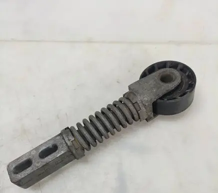 Renault Scenic I Generator/alternator belt tensioner 8200230958 22745