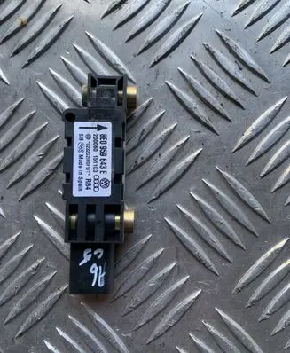 Audi A6 Allroad C5 Airbag deployment crash/impact sensor 8E0959643E 8E0959643
