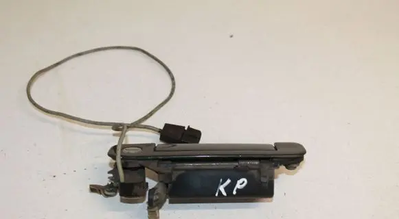 Audi A8 S8 D2 4D Front door exterior handle 8D0837205A 4A0837205