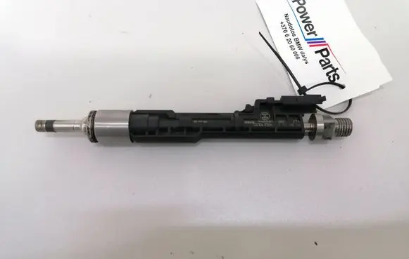 BMW 6 F12 F13 Fuel injector 7599876