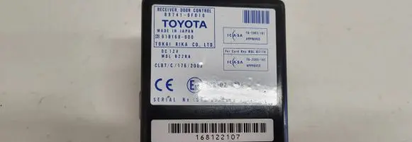 Toyota Corolla Verso AR10 Door control unit/module 897410F010 61B168000 168122107