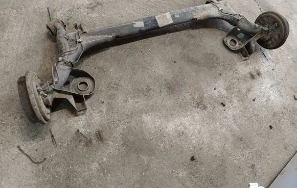 Rear axle beam
