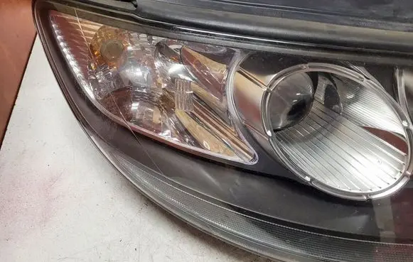 Hyundai Santa Fe Headlight/headlamp 921022B0 921022B025