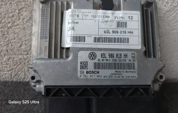 Volkswagen Golf Plus Engine control unit/module 03L906018HH