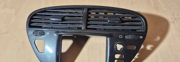 Peugeot 607 Dash center air vent grill 9632204777
