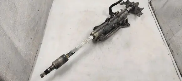BMW 1 E82 E88 Steering wheel axle 32306786899 6786899 10B238210070