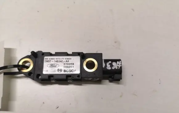 Ford Focus Airbag deployment crash/impact sensor 2M5T14B342AA 270203 005261