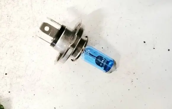 Nissan Note (E11) Rear tail light bulb 