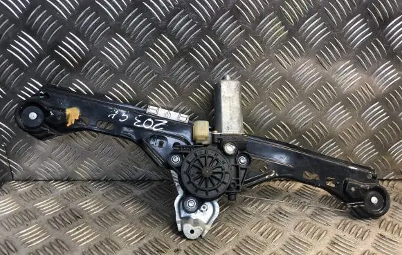 Mercedes-Benz C W203 Rear door window regulator with motor 2038202942