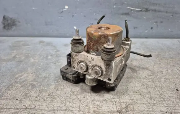 Mitsubishi Outlander ABS Pump
