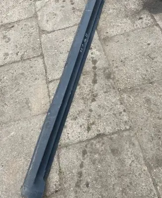 Mercedes-Benz A W169 Front sill (body part) 