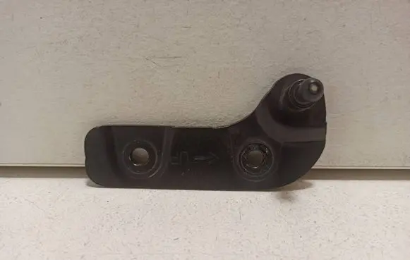 Audi A5 Shock absorber/damper mounting bracket 8W8827604