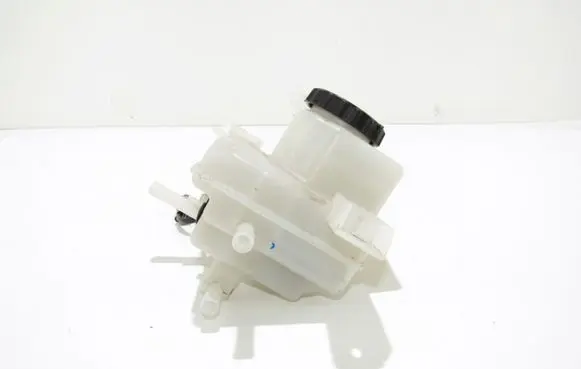 Brake fluid reservoir