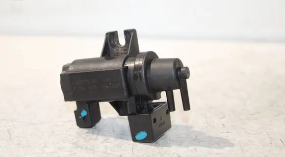 BMW 3 E90 E91 Turbo solenoid valve 7796634 700579