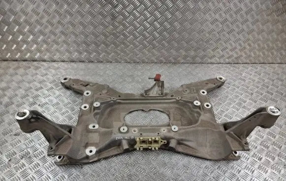 Land Rover Evoque II Front subframe K8D25C145