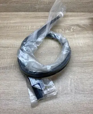 Mercedes-Benz C W204 Windshield trim A2046710420