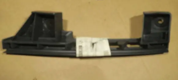 Volkswagen Caddy Front bumper mounting bracket 1T0807890B