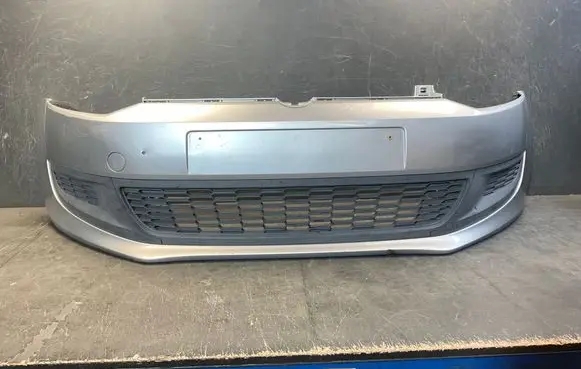 Volkswagen Polo V 6R Front bumper 6R0807221