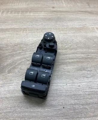BMW X5 E70 Electric window control switch 9122120