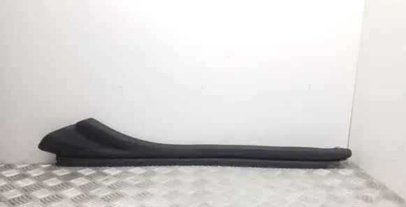 Audi A3 S3 8V Front door rubber seal 8V7831722