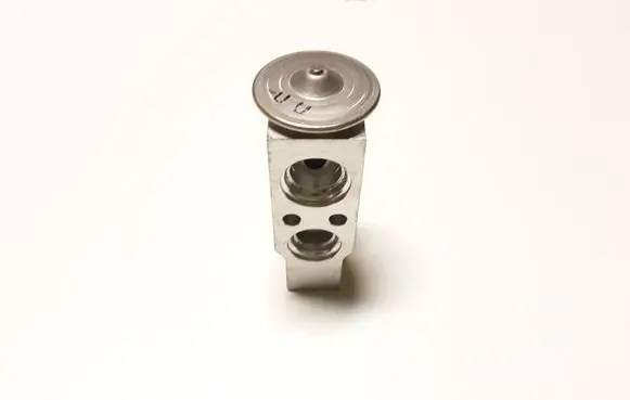 Citroen C-Crosser Air conditioning (A/C) expansion valve 