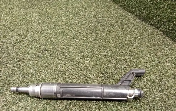 Porsche Cayenne (9Y0 9Y3) Fuel injector 06M906036T 06M906036 214903384