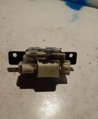 Renault Megane II Tailgate/trunk/boot lock/catch/latch