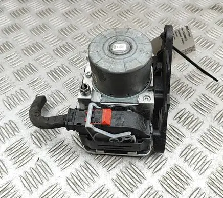 Seat Ateca ABS Pump 5Q0614517ER 5Q0614517BN