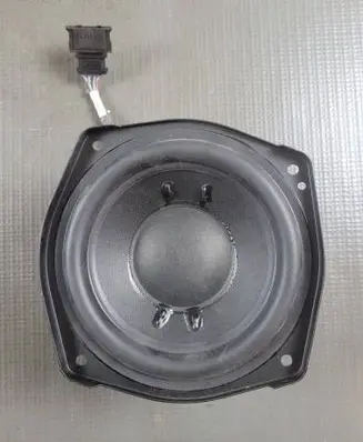 Skoda Superb B8 (3V) Subwoofer speaker 3V0035412