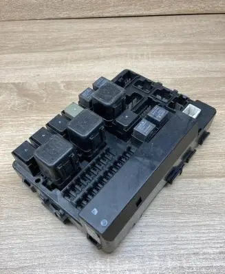 Nissan Navara Fuse module Nissanfusemodule