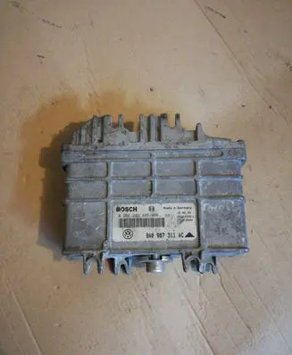 Seat Toledo I (1L) Engine control unit/module 0261203485