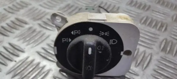 Ford Mondeo MK II Light switch 96bb13k196ab