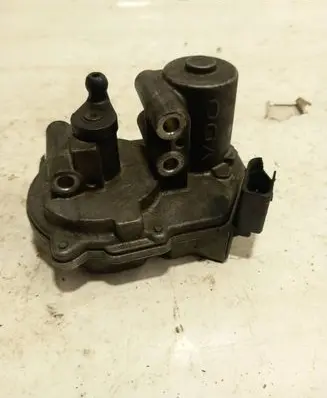 Audi A6 S6 C6 4F Intake manifold valve actuator/motor 059129086