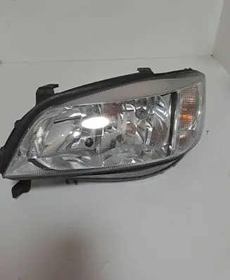 Opel Zafira A Headlight/headlamp 90582021 67716811