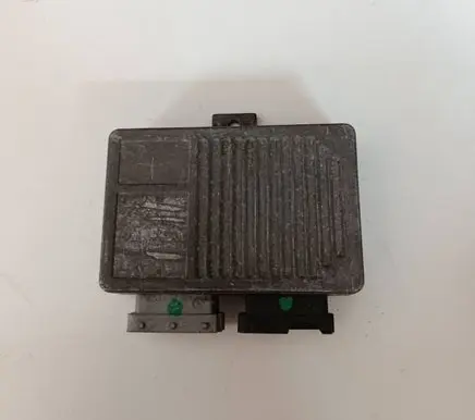 Audi A4 S4 B5 8D LP gas control unit module 67R013787
