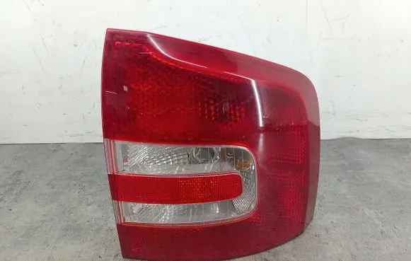 Skoda Octavia Mk2 (1Z) Rear/tail lights 1Z9945096B