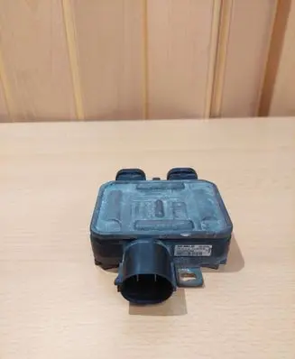 Volvo V60 Coolant fan relay 940009402 241005837409