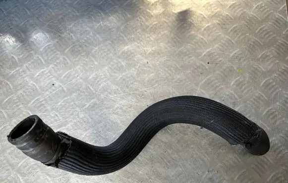 Nissan Qashqai Engine coolant pipe/hose
