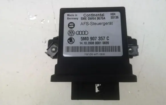 Volkswagen Golf VI Light module LCM 5M0907357C 5WK49676A