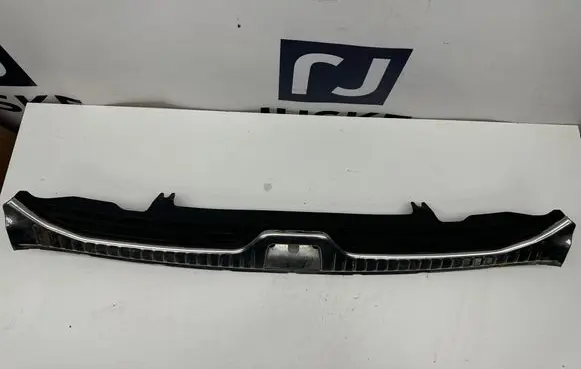Volvo XC60 Trunk/boot sill cover protection 31307723
