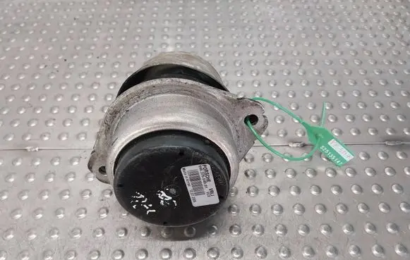 Porsche Cayenne (9PA) Engine mount vacuum valve 94837504901