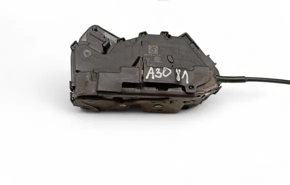 Skoda Octavia Mk3 (5E) Front door lock 5TB837016A