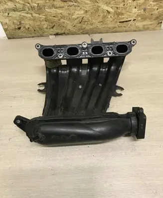 Nissan Qashqai Intake manifold