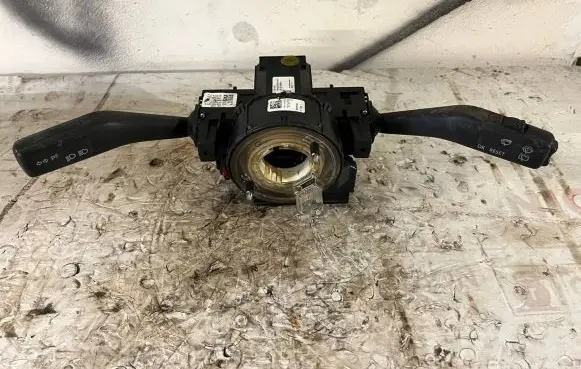 Volkswagen PASSAT B6 Indicator stalk 3C9953513A 3C9953507A 3C0959653