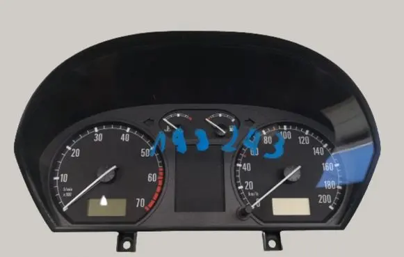 Skoda Fabia Mk1 (6Y) Speedometer (instrument cluster) 6Y1919880C