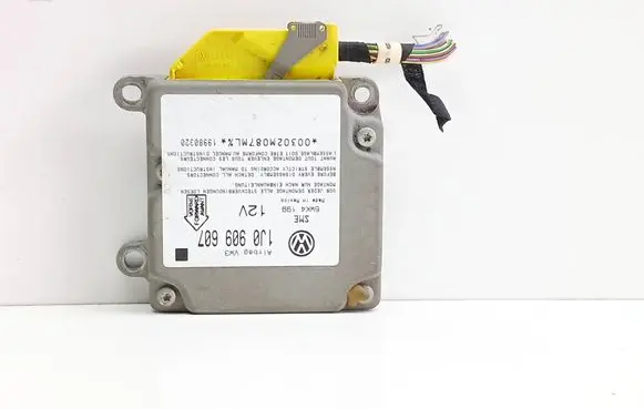 Volkswagen PASSAT B5 Airbag control unit/module 1J0909607 19980320 5WK4199